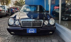 Mercedes Benz—™ E420 1998