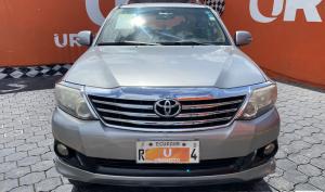 Toyota Fortuner 2.7 2015
