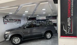 foto de Autos marca Toyota seminuevo modelo AWT FORTUNER año 2012 en Quito