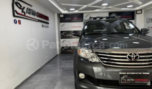 foto de Autos marca Toyota seminuevo modelo AWT FORTUNER año 2012