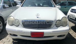 Mercedes Benz—™ 200 2002