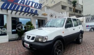 foto de Autos marca Nissan seminuevo modelo Terrano II año 2003 en Quito