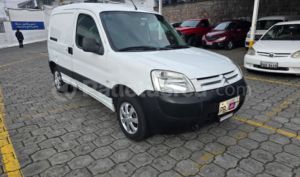 foto de Autos marca Citroen seminuevo modelo Berlingo año 2012 en Quito