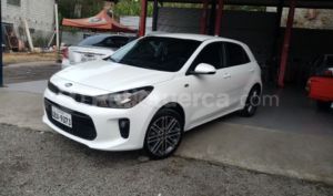 Kia RIO EX 2021