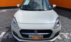 foto de Autos marca Suzuki seminuevo modelo Swift GLX año 2024 en Quito