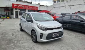 foto de Kia PICANTO LX 2020