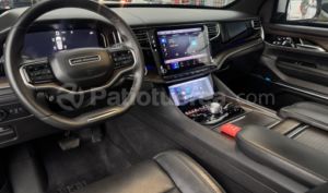 foto de Autos marca Jeep seminuevo modelo Grand Wagoneer año 2022 en Guayaquil
