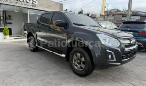 foto de Autos marca Chevrolet seminuevo modelo D-MAX HI RIDE CRDI año 2025 en Ambato