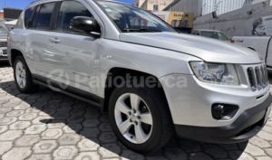 foto de Autos marca Jeep seminuevo modelo Compass Sport año 2012 en Quito