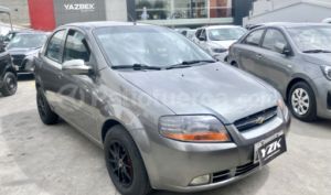foto de Autos marca Chevrolet seminuevo modelo Aveo Family año 2018 en Quito