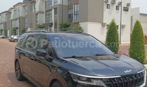 foto de Kia Carnival 2024