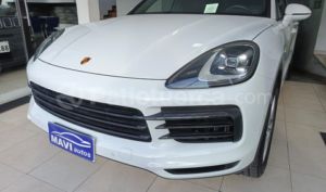 foto de Autos marca Porsche seminuevo modelo Cayenne S e-Hybrid año 2022 en Quito