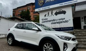 foto de Autos marca Kia seminuevo modelo Stonic LX año 2024 en Cuenca