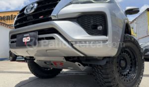 foto de Toyota Fortuner 4.0 2022