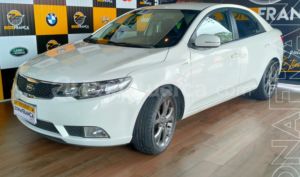 Kia Cerato Forte 2011