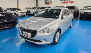 foto de Autos marca Peugeot seminuevo modelo 301 año 2015 en Quito