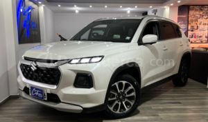 foto de Autos marca Suzuki seminuevo modelo Grand Vitara ISG GLX. año 2024 en Quito