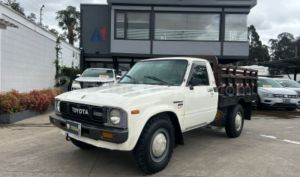 foto de Autos marca Toyota seminuevo modelo Stout año 1999