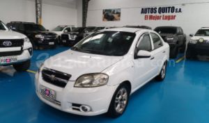 foto de Chevrolet Aveo Emotion GLS 2014