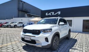 foto de Autos marca Kia seminuevo modelo Sonet GT LINE año 2026 en Quito