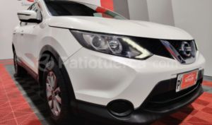 foto de Autos marca Nissan seminuevo modelo Qashqai sense año 2017 en Quito