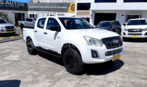 foto de Autos marca Chevrolet seminuevo modelo D-max Crdi 2.5 CD 4x4 TM Diesel año 2023 en Ambato