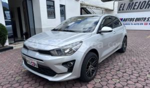 foto de Autos marca Kia seminuevo modelo Rio LX AC año 2024 en Quito