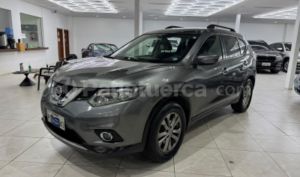 foto de Autos marca Nissan seminuevo modelo X-Trail año 2015 en Quito