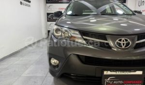 foto de Autos marca Toyota seminuevo modelo NEW RAV4 AC 2.0 5P año 2014 en Quito