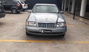 Mercedes Benz—™ C200 1995