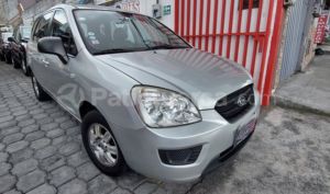 Kia Rondo 2010