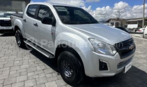 foto de Autos marca Chevrolet seminuevo modelo D-MAX HI RIDE CRDI año 2024