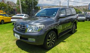 foto de Autos marca Toyota seminuevo modelo Land Cruiser 200 año 2011