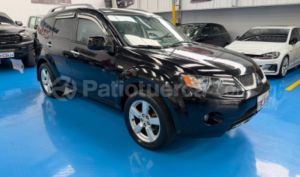 foto de Autos marca Mitsubishi seminuevo modelo Outlander año 2008 en Quito