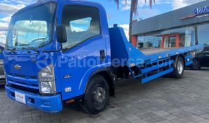 foto de Pesados marca Isuzu seminuevo modelo NPR año 2015 en Cuenca