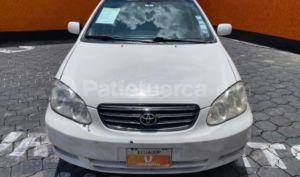 foto de Autos marca Toyota seminuevo modelo Corolla 1.8 año 2004