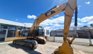 foto de Maquinarias marca Caterpillar seminuevo modelo 320 DL año 2017