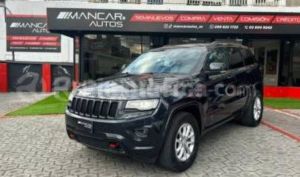 foto de Autos marca Jeep seminuevo modelo Grand Cherokee Laredo año 2016 en Quito