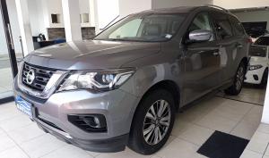 Nissan Pathfinder Advance 2019