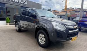 foto de Autos marca Chevrolet seminuevo modelo D-max Crdi 2.5 CD 4x4 TM Diesel año 2023 en Ambato