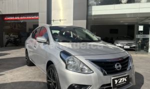 foto de Autos marca Nissan seminuevo modelo Versa año 2018 en Quito