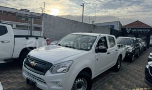foto de Autos marca Chevrolet seminuevo modelo LUV Dmax CD año 2025 en Cuenca