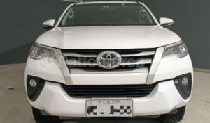 foto de Autos marca Toyota seminuevo modelo Fortuner 2.7 año 2017 en Quito