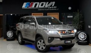foto de Autos marca Toyota seminuevo modelo Fortuner 2.7 año 2019