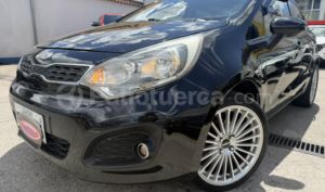 foto de Autos marca Kia seminuevo modelo Rio R año 2012 en Cuenca