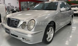 Mercedes Benz—™ E240 2002