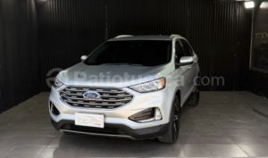 foto de Ford Edge Sel 2019