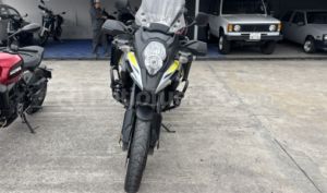 foto de Motos marca Ducati seminuevo modelo hypermotard año 2019 en Cuenca