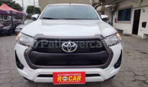 Toyota Hilux CD 4x4 Diesel 2026
