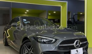 Mercedes Benz C300 AMG LINE 2023